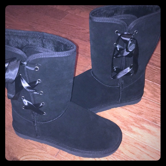 Mid-Calf Cozy Faux Fur Boots - Picture 1 of 6